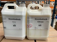 Saniq jerrycan á 5l stoombadmelk (81x)