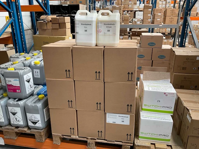 Saniq jerrycan á 5l stoombadmelk (81x) - afbeelding 2 van  2