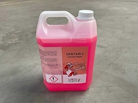 Saniq sanitair 2 jerrycan á 5l concentraat (18x)