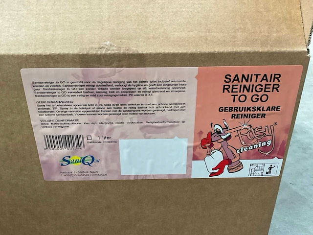 Saniq sanitair reiniger to go sprayflacon á 1l gebruiksklare reiniger (204x) - afbeelding 2 van  3
