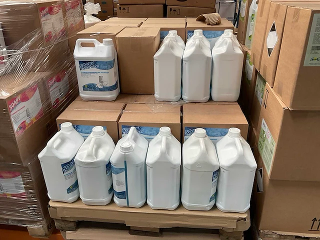 Saniq soapy foamer ocean jerrycan á 5l vloeibare schuimzeep (58x) - afbeelding 3 van  3