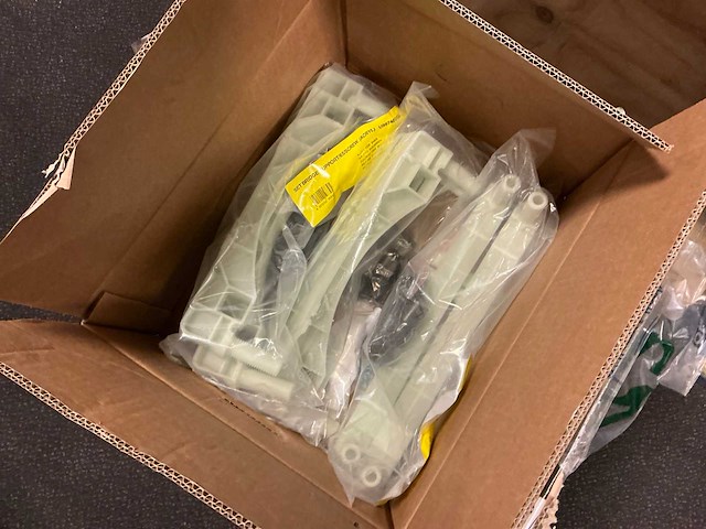 Sanitair accessoire (17x) - afbeelding 2 van  10