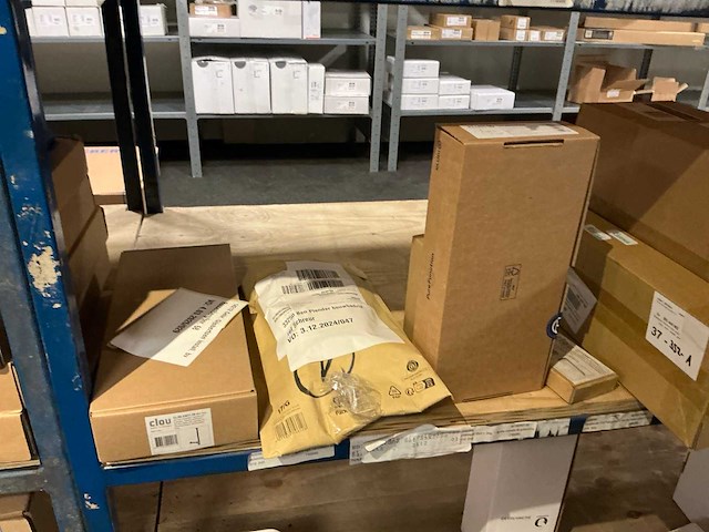 Sanitair accessoires - afbeelding 18 van  34