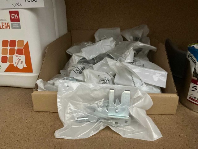 Sanitair benodigdheden divers - afbeelding 3 van  5