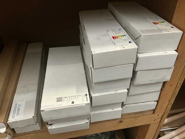 Sanitair divers - afbeelding 4 van  4