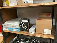 Sanitair divers - afbeelding 1 van  5