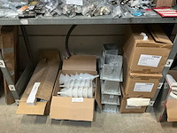 Sanitair divers - afbeelding 1 van  5