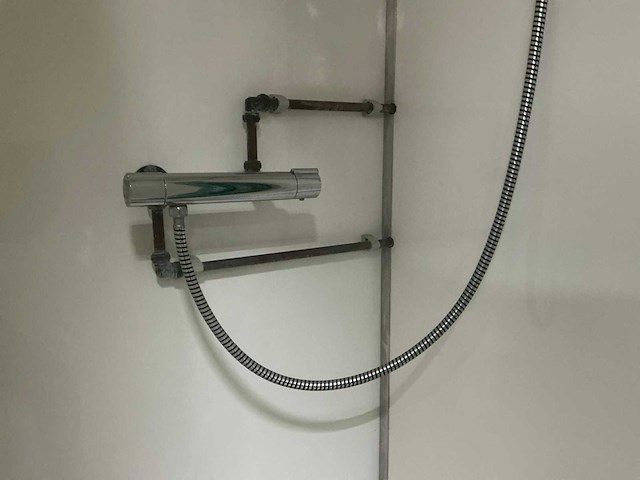 Sanitair doucheunit - afbeelding 18 van  20