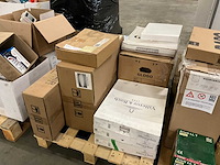 Sanitair en installatie materiaal (11x) - afbeelding 1 van  6