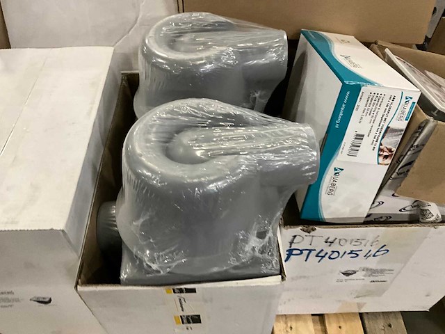 Sanitair en installatie materiaal - afbeelding 2 van  5