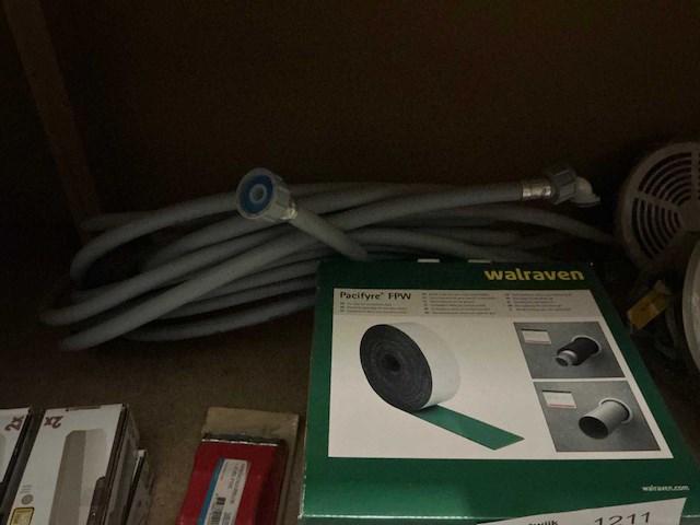 Sanitair en installatiemateriaal divers (15x) - afbeelding 3 van  5