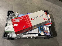 Sanitair en installatiemateriaal - afbeelding 1 van  2