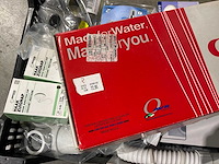 Sanitair en installatiemateriaal - afbeelding 2 van  2