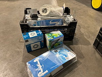 Sanitair en installatiemateriaal - afbeelding 2 van  2