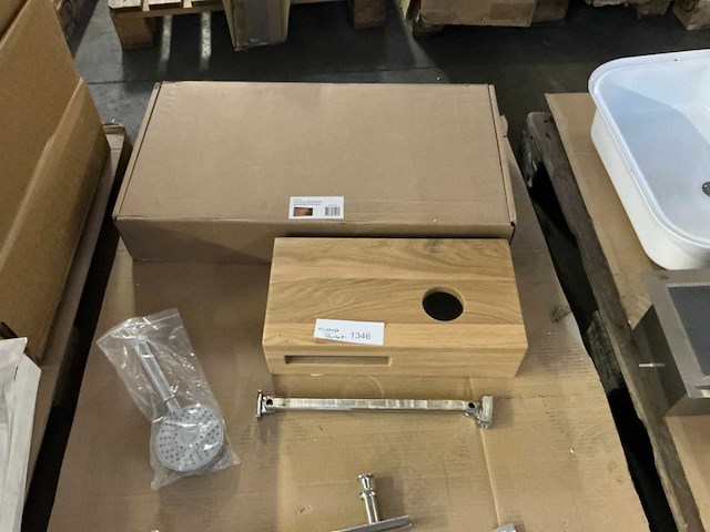 Sanitair en toebehoren - afbeelding 3 van  3