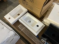 Sanitair en toebehoren - afbeelding 2 van  4