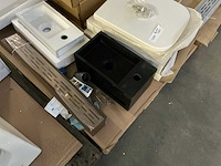 Sanitair en toebehoren - afbeelding 3 van  4