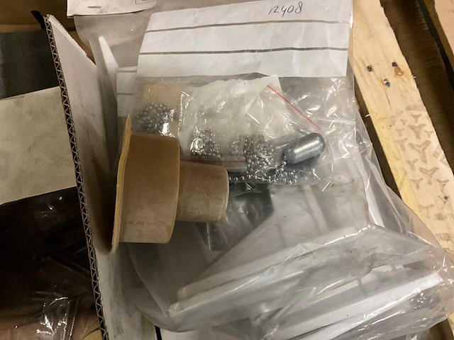 Sanitair installatie materiaal - afbeelding 4 van  5