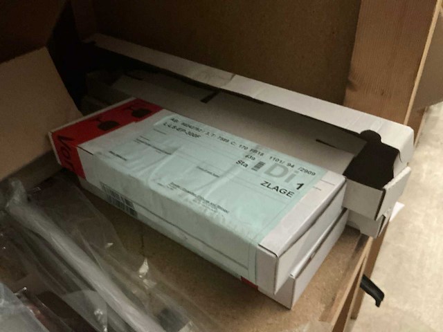 Sanitair installatiemateriaal divers - afbeelding 4 van  5