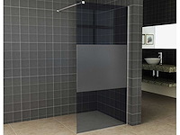 Sanitair, tuinmeubelen en barbecues