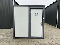 Sanitair unit met wc en douche