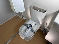 Sanitair unit met wc en douche - afbeelding 5 van  20