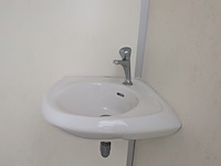 Sanitair unit, van keulen - afbeelding 11 van  37