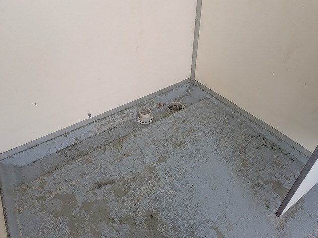 Sanitair unit, van keulen - afbeelding 26 van  37