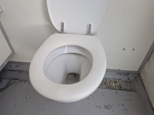 Sanitair unit, van keulen - afbeelding 30 van  37