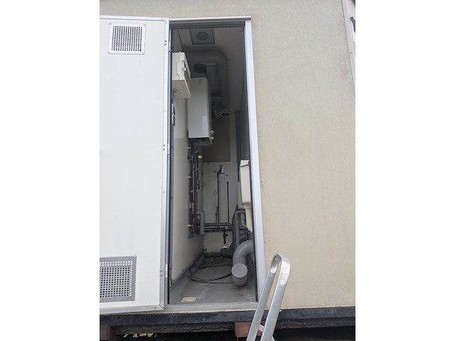 Sanitair unit, van keulen - afbeelding 34 van  37