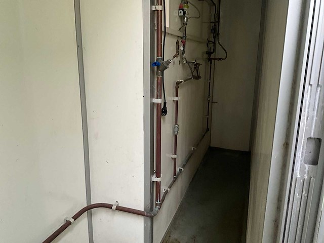 Sanitair unit - afbeelding 8 van  19