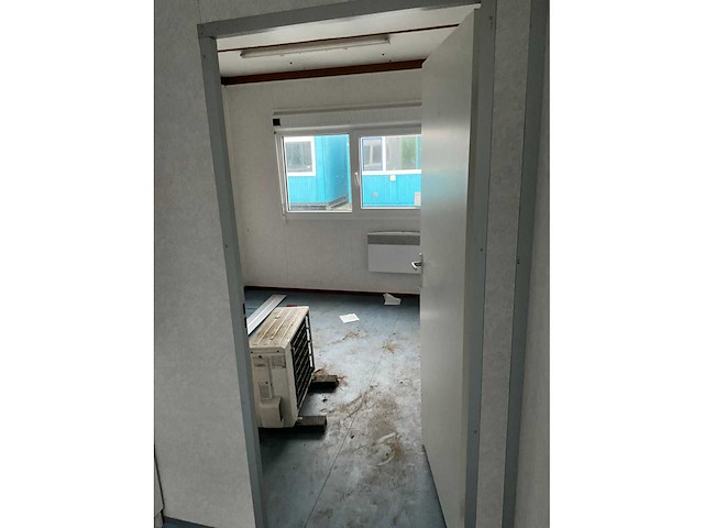 Sanitair unit - afbeelding 18 van  32