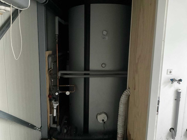 Sanitair unit - afbeelding 6 van  16