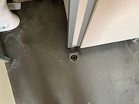 Sanitair unit - afbeelding 9 van  17