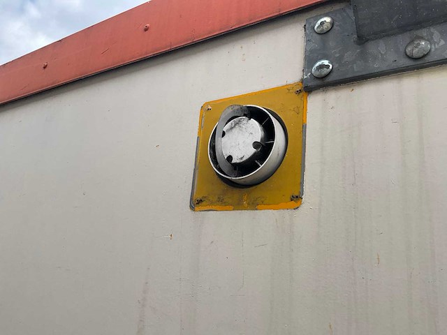 Sanitair unit - afbeelding 15 van  17