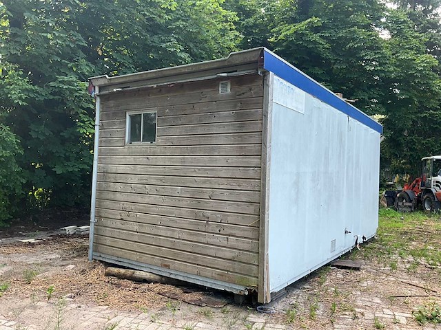Sanitair unit - afbeelding 12 van  16
