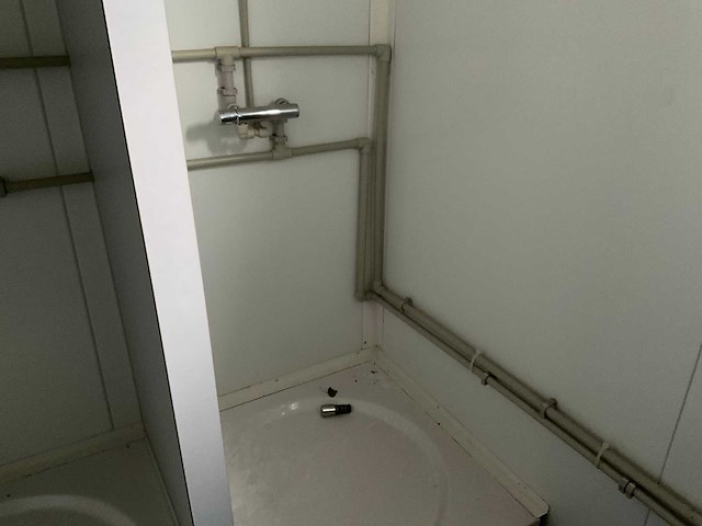 Sanitair unit - afbeelding 3 van  8