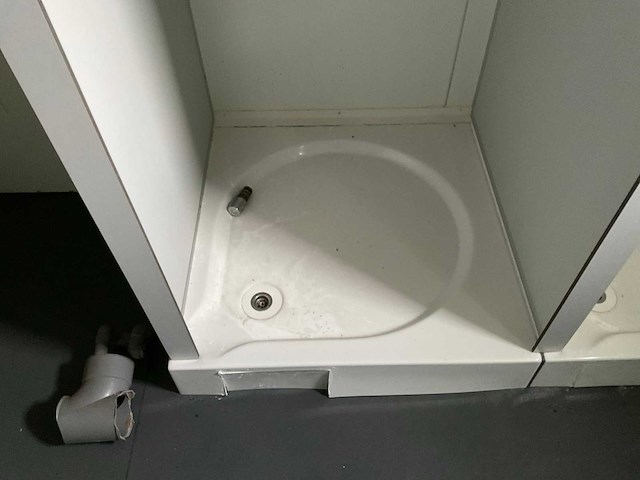 Sanitair unit - afbeelding 5 van  8