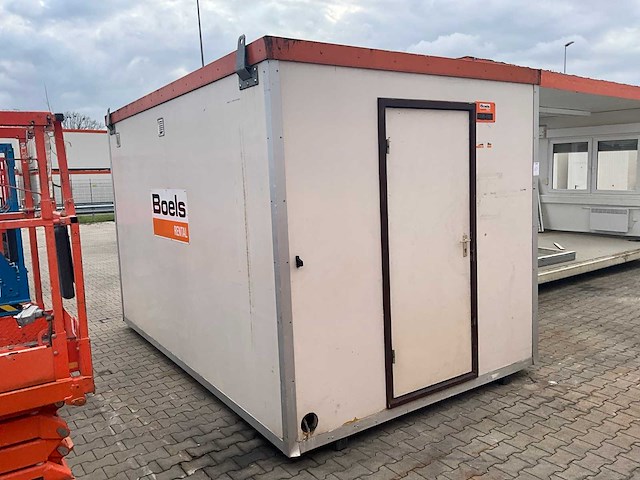 Sanitair unit - afbeelding 12 van  17