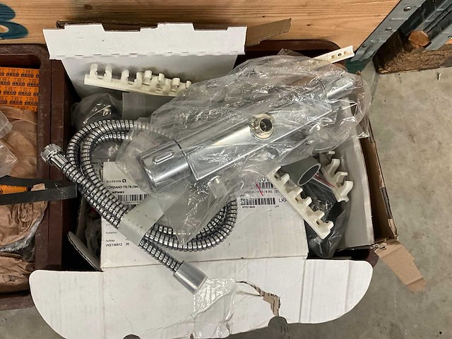 Sanitair & wellness - afbeelding 3 van  7