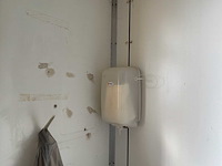 Sanitaire unit met toiletten, urinoirs en spoeltafels - afbeelding 6 van  8