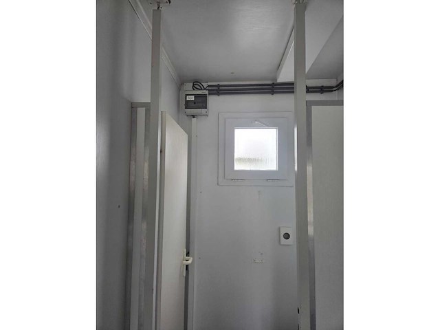 Sanitairunit highcube container 20ft. - afbeelding 17 van  24