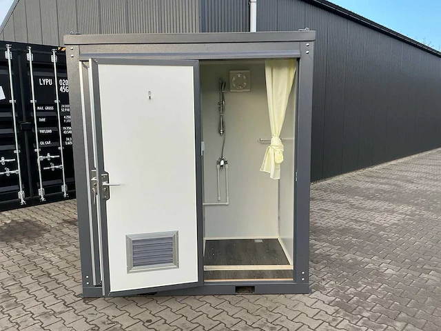 Sanitairunit met douche en wc - afbeelding 2 van  19