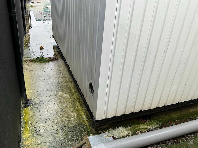 Sanitairunit (toilet) - afbeelding 2 van  19