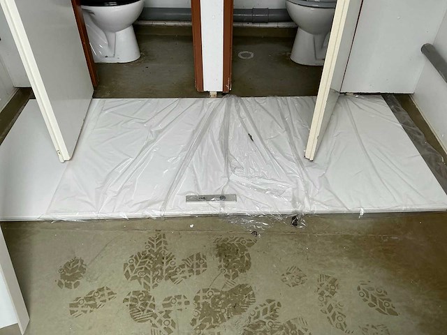 Sanitairunit (toilet) - afbeelding 8 van  17