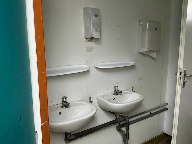 Sanitairunit (toilet) - afbeelding 9 van  16
