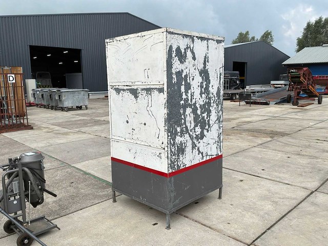 Sanitairunit toilet - afbeelding 2 van  5