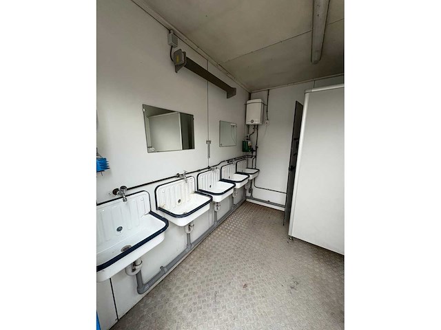 Sanitairunit - afbeelding 16 van  17