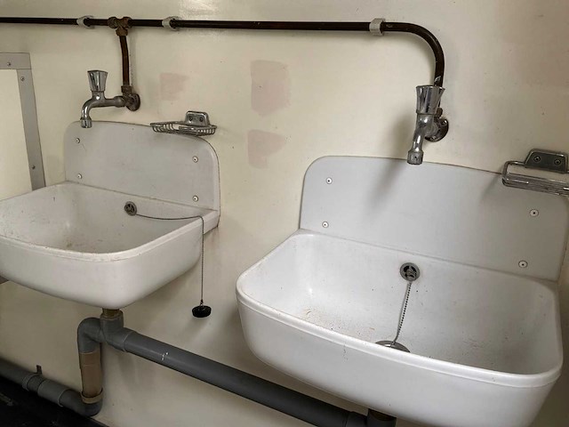 Sanitairunit - afbeelding 8 van  12