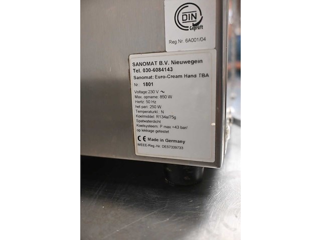 Sanomat - euro-cream hand tba - rvs slagroommachine - afbeelding 7 van  8